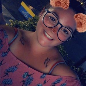 Meet your Posher, Ccarly